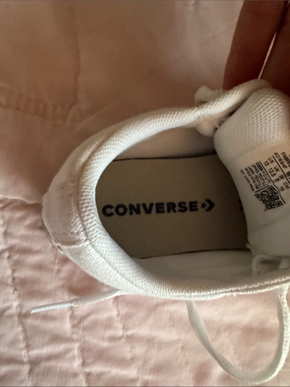 Converse low top